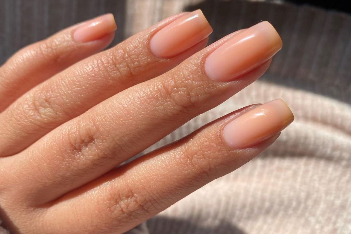 This Simple Manicure Can Make Your Nails Grow • Zoya - The Feed
